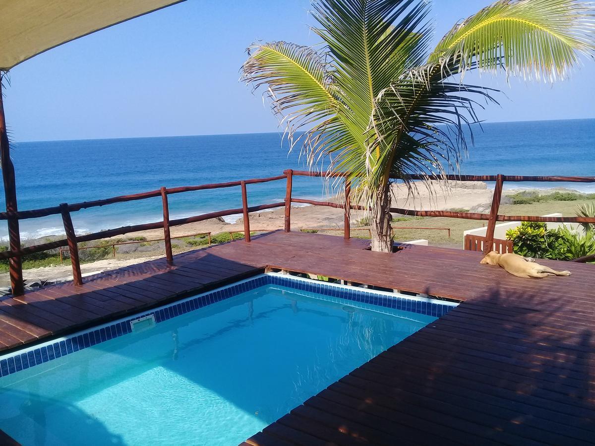 C-Mew Guest House Praia do Praia do Tofo Exteriör bild